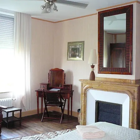 Au Domisiladore 3*